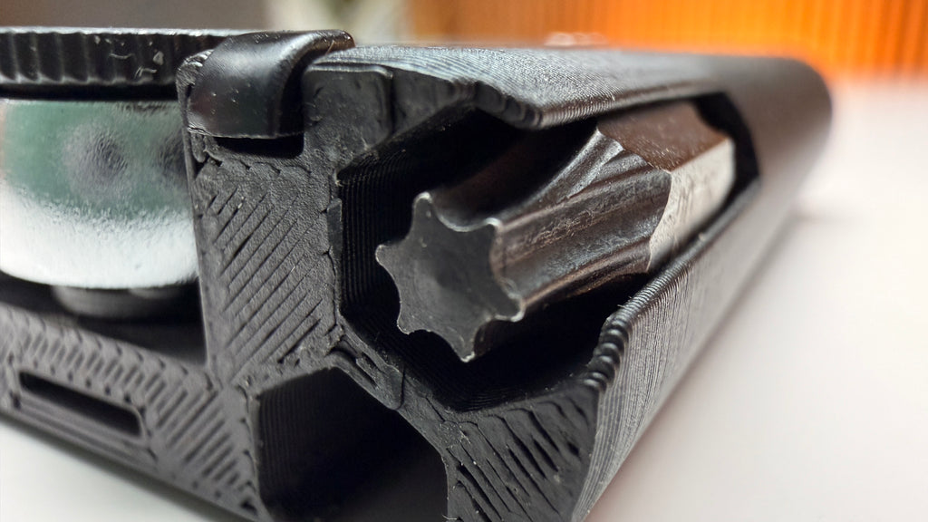 Knipex Multitool Sheath v2.0: Turn Your 100mm Pliers Into a Full EDC Multitool