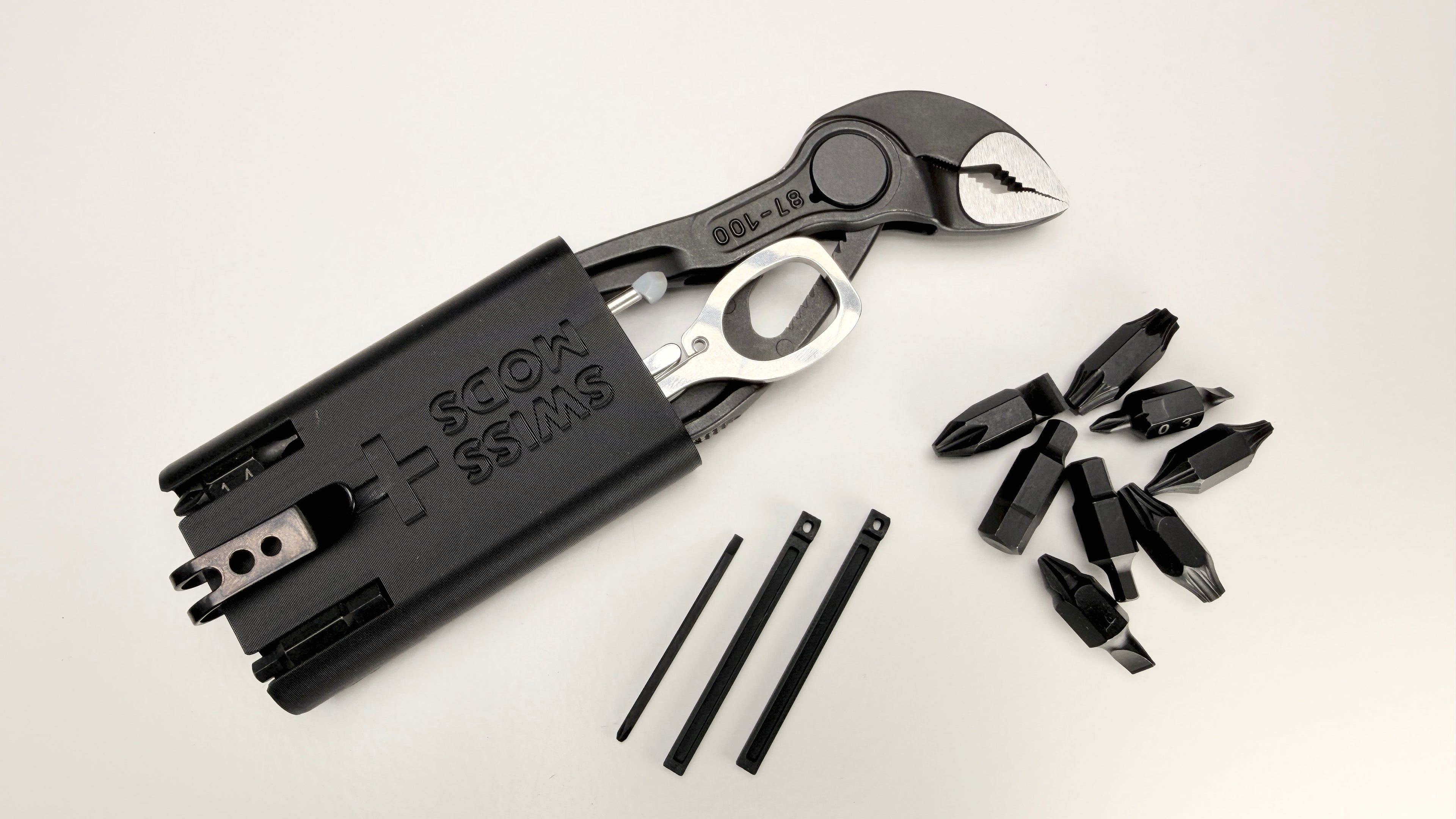 Knipex Multitool Sheath v2.0: Turn Your 100mm Pliers Into a Full EDC Multitool